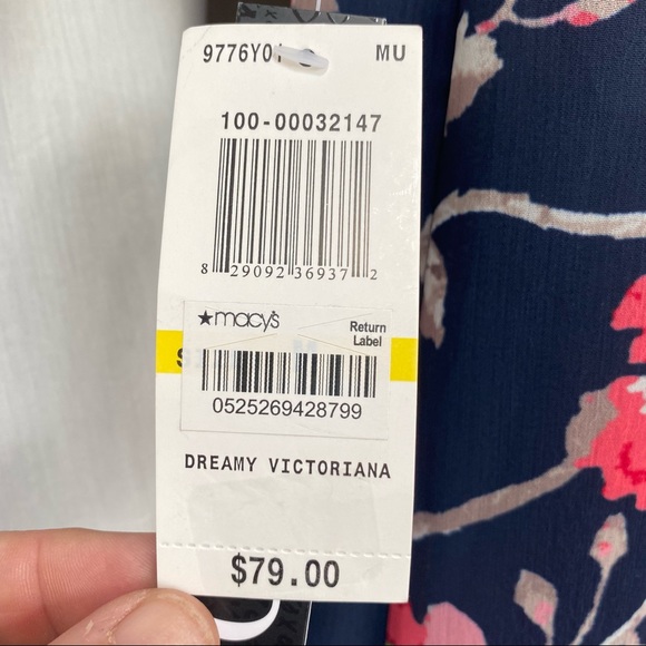 XOXO Sweet Roses Ruffle Maxi Dress size Medium - New with Tags - Picture 12 of 12